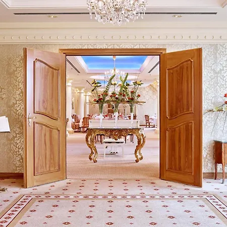Grand 5* Viena
