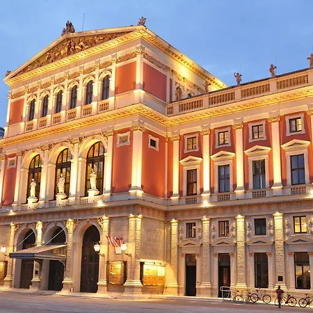 Grand Hotel Viena