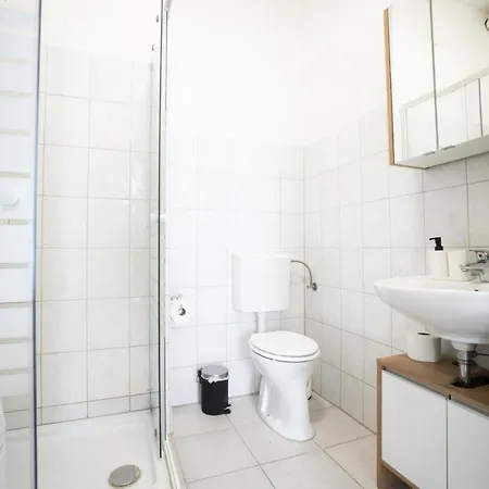 Apartment Modern 1-bedroom Next To Praterstern *