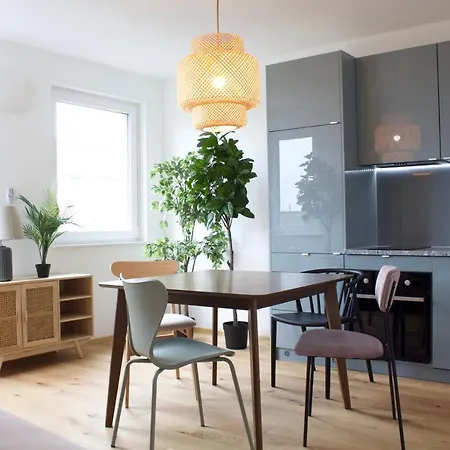 Apartment Stad10 - Very Close To Subway U2 Stadlau