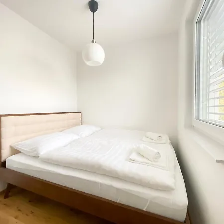 Stad10 - Very Close To Subway U2 Stadlau Apartment *
