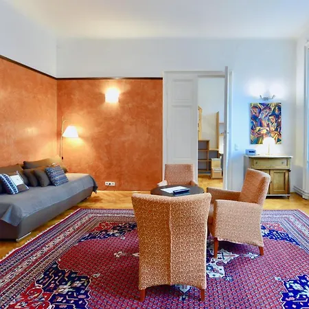 Stylish, Cosy & Central 