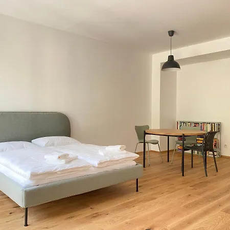 Stad10 - Very Close To Subway U2 Stadlau Apartment *