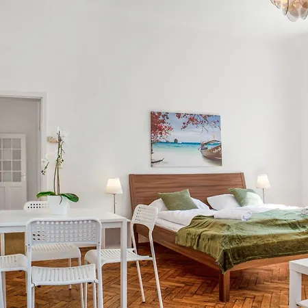 Spacious 2br Apt. Rennweg - Perfect For Longstays.