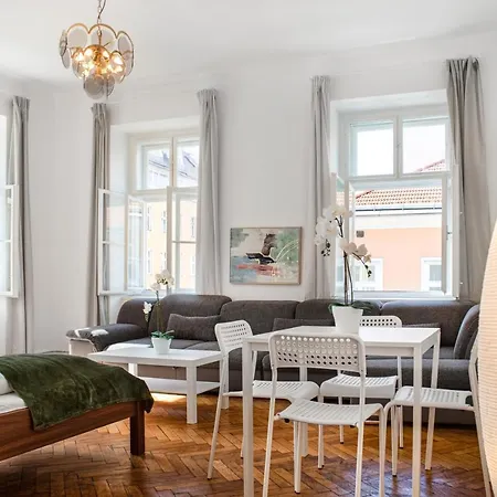 Spacious 2br Apt. Rennweg - Perfect For Longstays. *