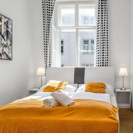 Spacious 2br Apt. Rennweg - Perfect For Longstays. Apartment Vienna
