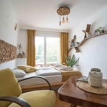 Apartment Cozy And Stylish Near Schoenbrunn Castle