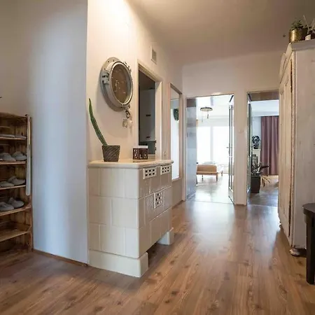 Cozy And Stylish Near Schoenbrunn Castle Apartment Vienna