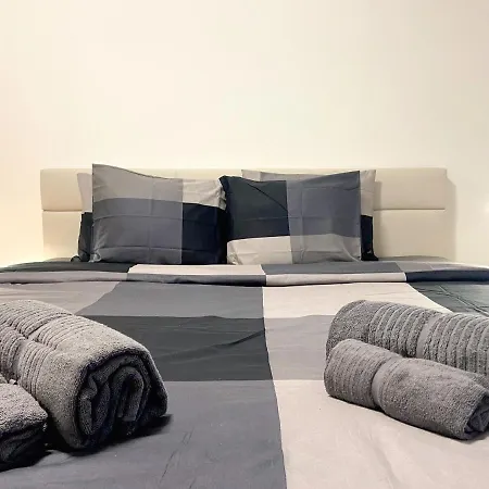 Near Lake Spacious & Furnished Beautiful Apartment