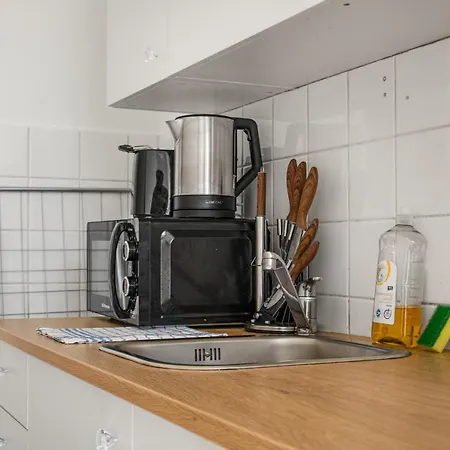 Apartment Spacious 2br Apt. Rennweg - Perfect For Longstays. Vienna