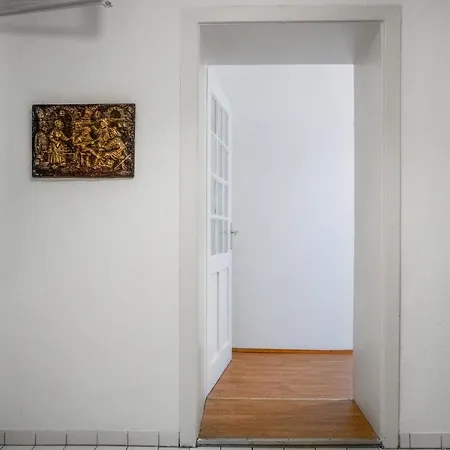 Apartment Spacious 2br Apt. Rennweg - Perfect For Longstays.