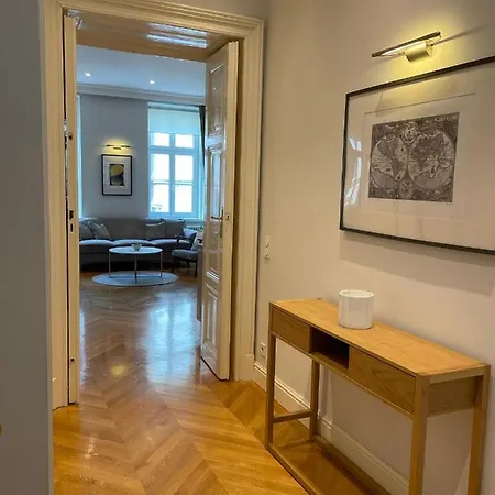 Apartment Luxury 2br Neubaugasse *