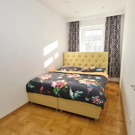 Lux Prestige Vienna