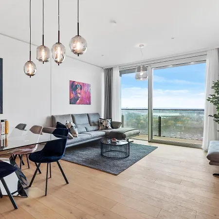 Sky9 District 3 Apartment