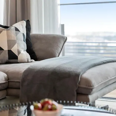 Sky9 District 3 Apartment *