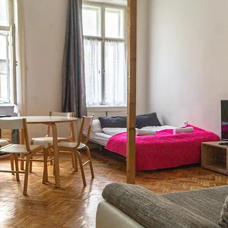 Stunning 2br Neighboring Apts.perfect For 8 Guests Vienna