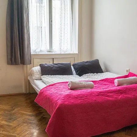 Stunning 2br Neighboring Apts.perfect For 8 Guests