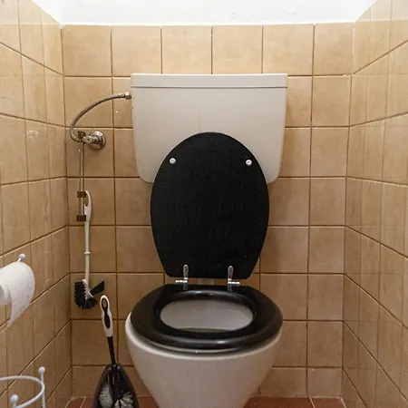Apartment Stunning 2br Neighboring Apts.perfect For 8 Guests Vienna