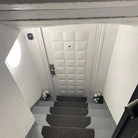 Apartment Trendy Souterrain Loft - Near Center *