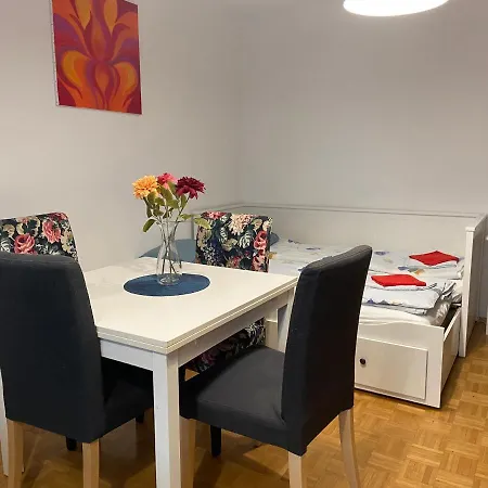 In 3 * Vienna