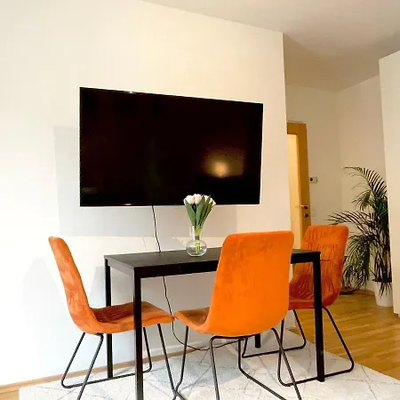 Premium With Balcony In Classy Area Vienna