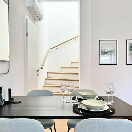 Orestaliving - Penthouse In 1020 Vienna