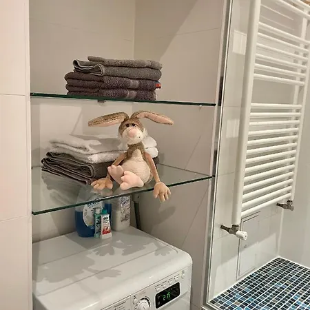 Feel At - Self Check In Apartment