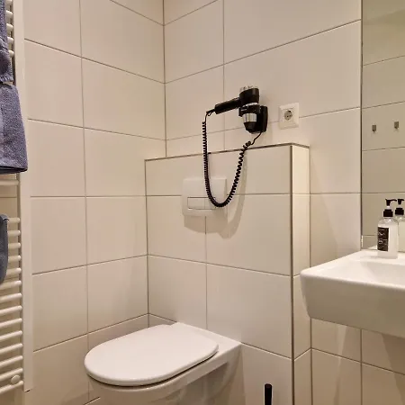 Mozart - Newly Renovated *