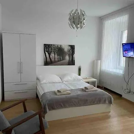 Akh - Uni 10min - Zentrum 10 Min Apartman *
