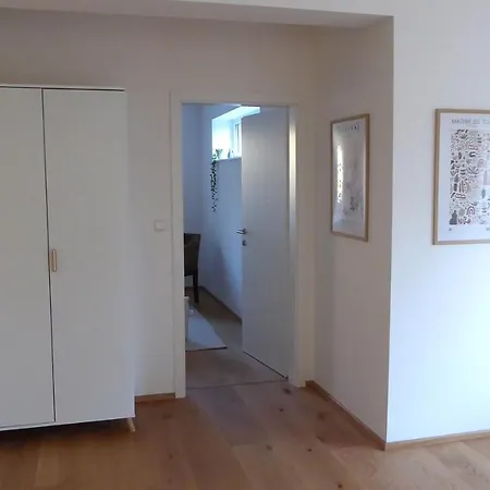 Wohnen Im Schoensten Viertel Wiens *