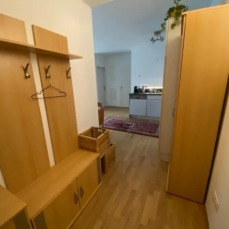 9 Stops Away From City-centre Apartment Vienna