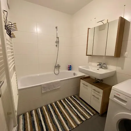 9 Stops Away From City-centre Apartment