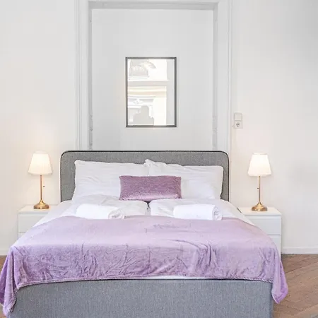 Apartment 4 Great Akh - Ideal For Groups Of 19 Vienna