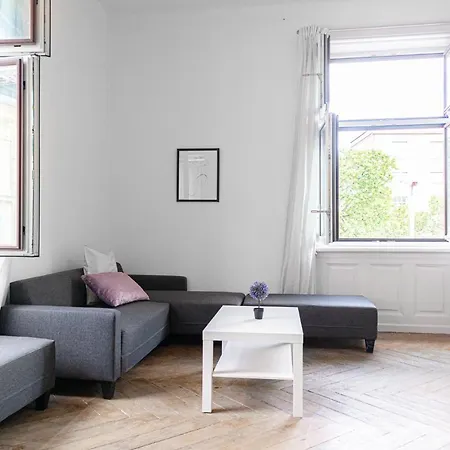 Apartment 4 Great Akh - Ideal For Groups Of 19 Vienna