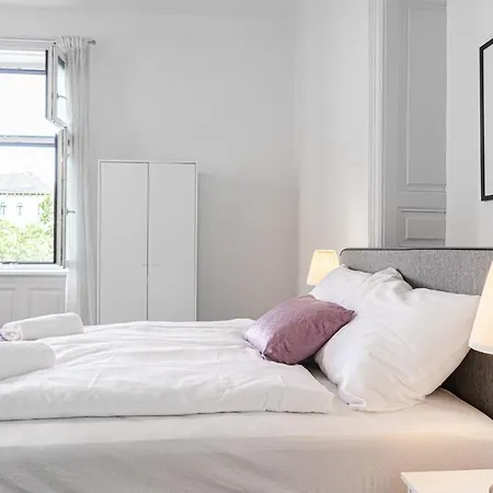 Apartment 4 Great Akh - Ideal For Groups Of 19 *