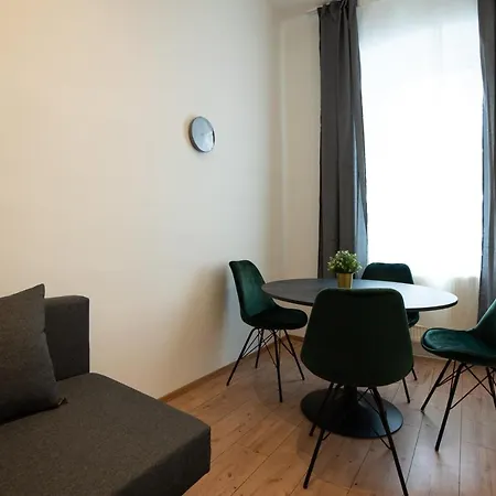 Lovely 1-bedroom Next To Praterstern Daire