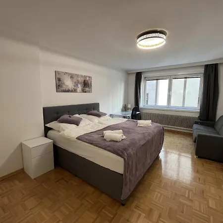 *luxurious And Spacious Family Apartment* Apartment