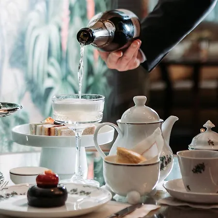 Rosewood Viena