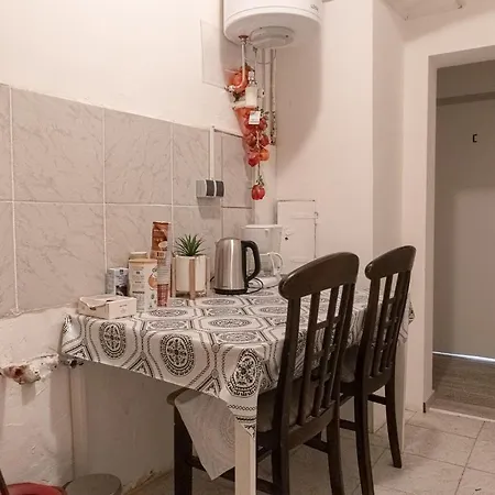 3 Standard Near Hauptbahnhof Apartment *
