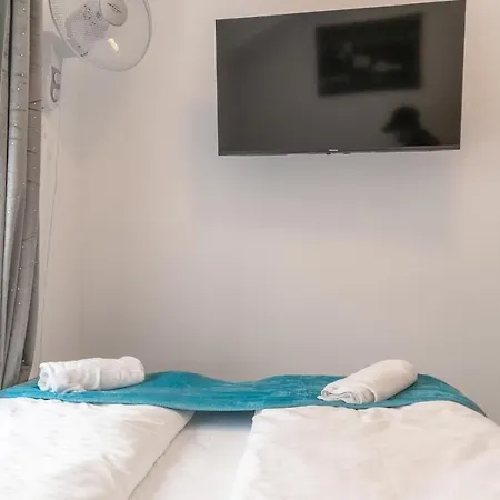 3 Standard Near Hauptbahnhof Apartment Vienna