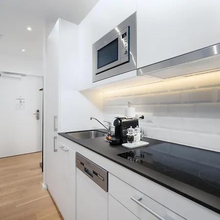 Apartament Myfavorit - Spacious Next To Puplic Transport U1 Direct Connection To Citycenter Viena
