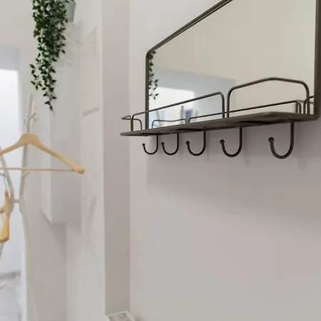 Apartmán Cozy, Generous - 10 Min To City-centre - Contactless 24h Check-in *