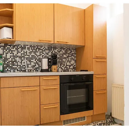 Apartment 2 Pleasant Flats - Perfect For Long Vienna