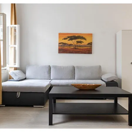 2 Pleasant Flats - Perfect For Long Apartment *