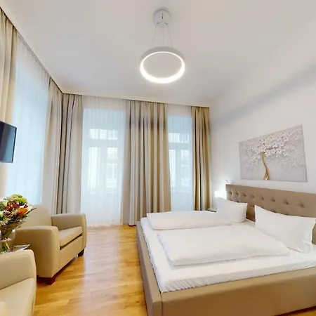 Alon Homes - Premium Center Lejlighed *