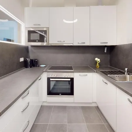 Alon Homes - Premium Center * Vienna