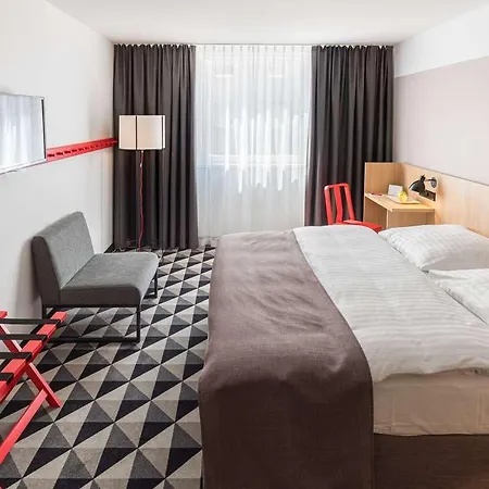 Hotel Azimut