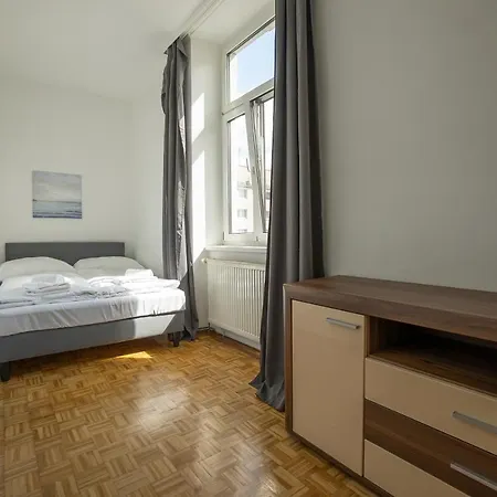 Two Bedrooms Family Apartamento *