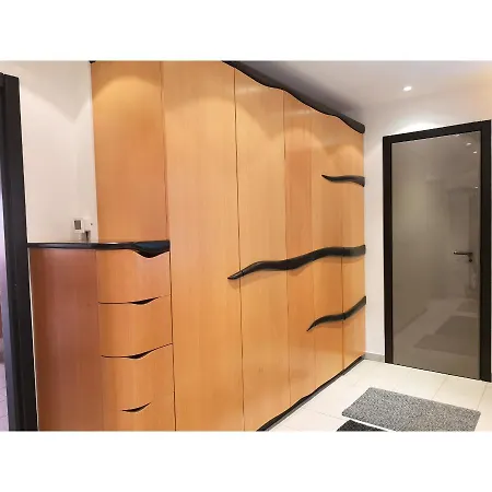 Haus Am Stadtrand / Grunruhelage *
