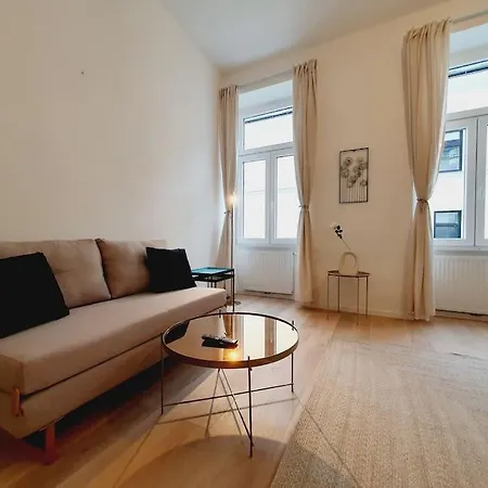 Savoir Vivre Rosinagasse Apartment *